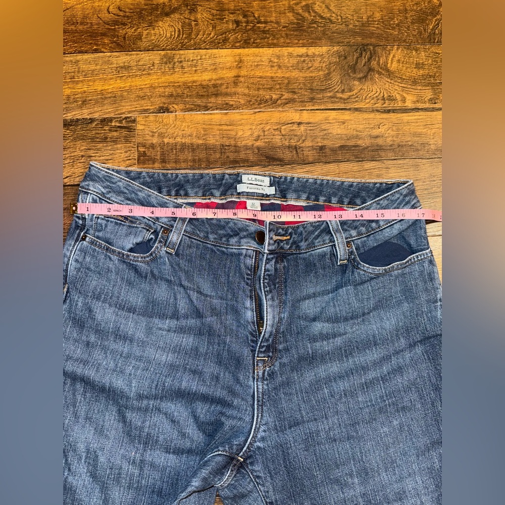L.L. Bean Fleece Lined Jeans 1912 Favorite Fit Style Functional - Picture 4 of 8